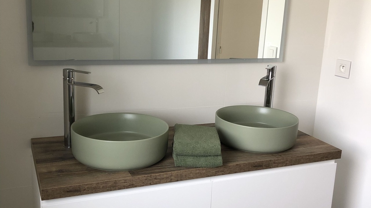 Photo of Bathroom in Ploneour-Lanvern