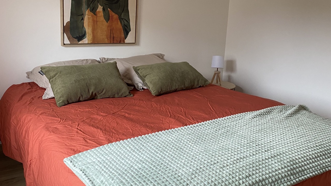 Photo of Bedroom in Ploneour-Lanvern