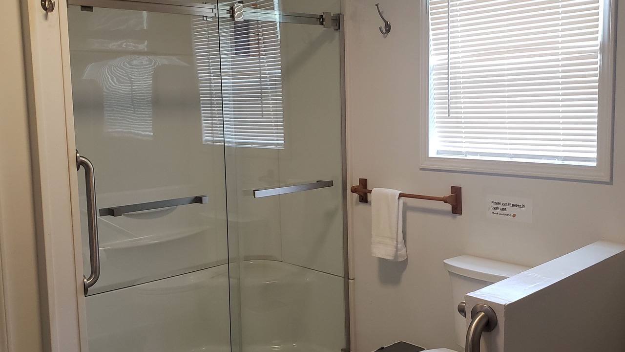 Photo of Bathroom in Stanton