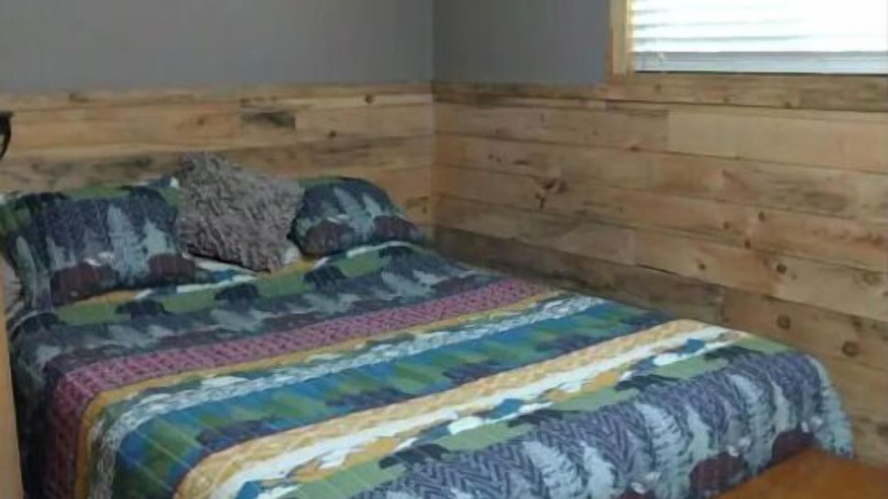 Photo of Bedroom in Compton