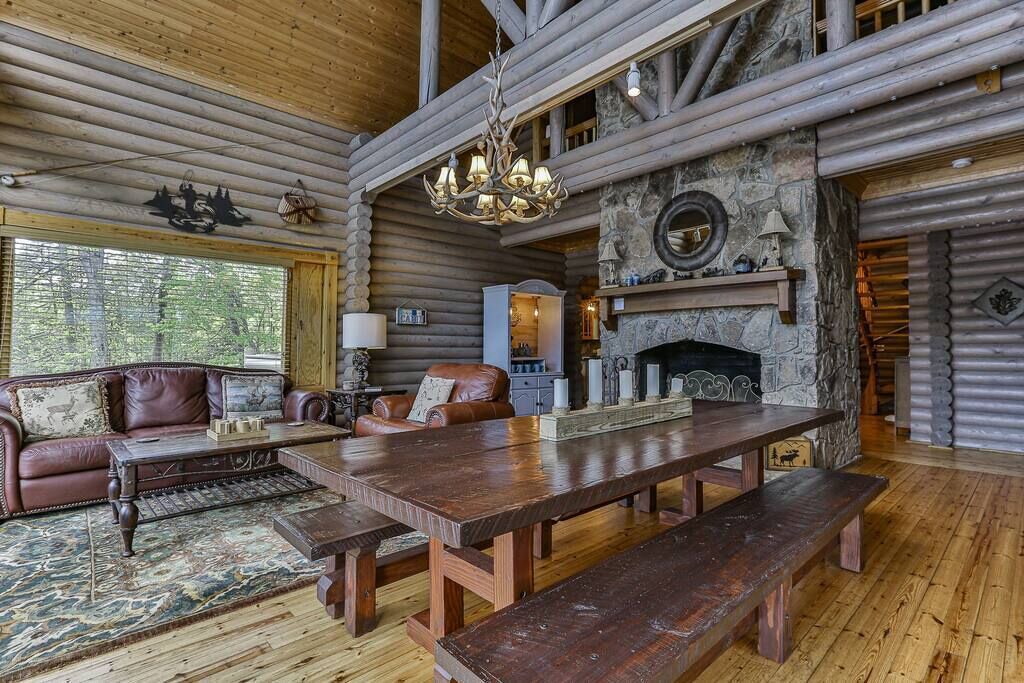 Photo of Others in Ellijay