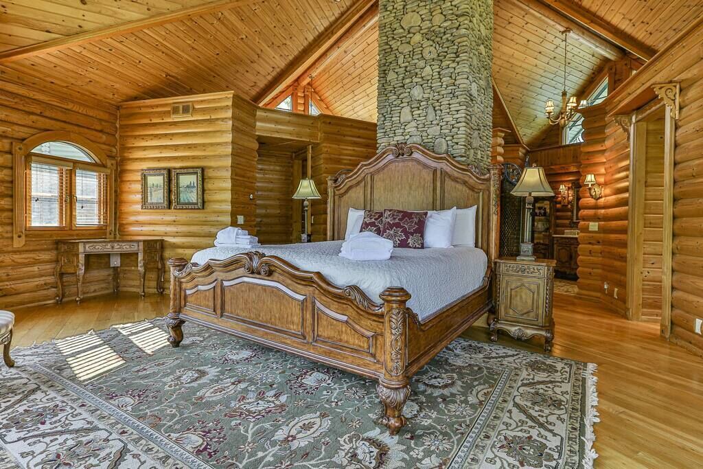 Photo of Others in Ellijay