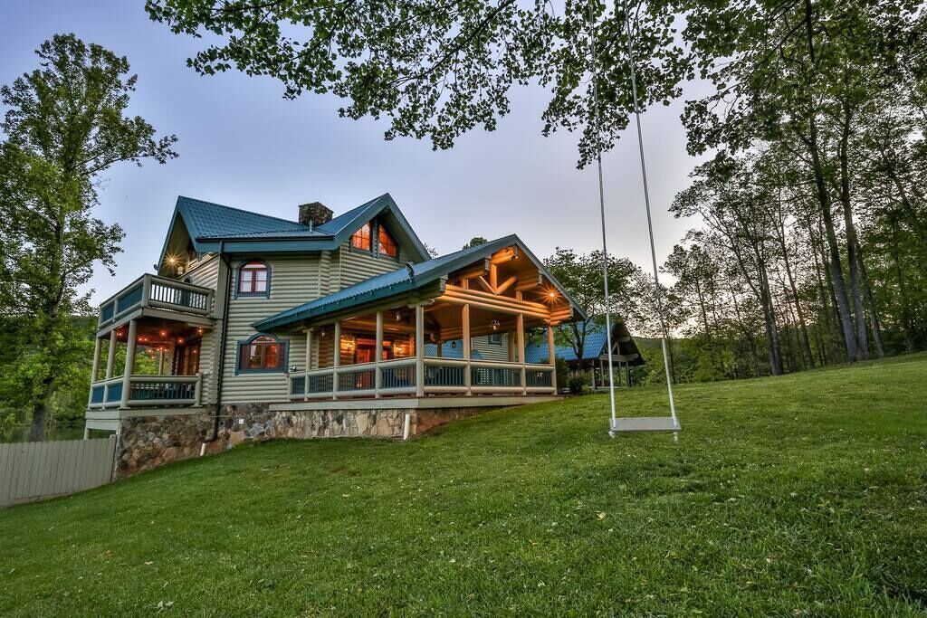 Photo of Others in Ellijay