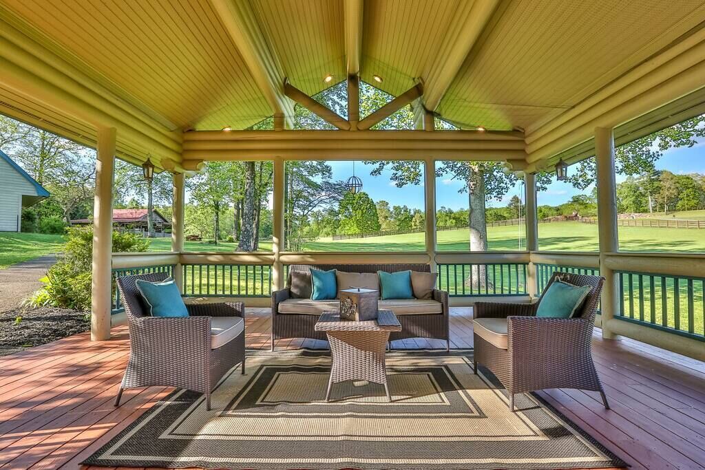 Photo of Others in Ellijay