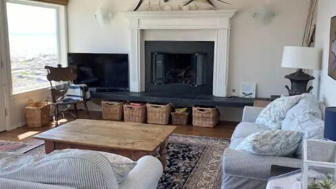 Photo of Livingroom in Coupeville