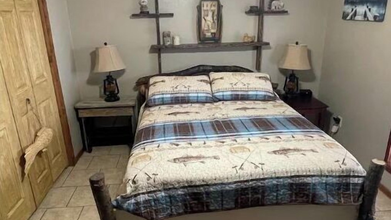 Photo of Bedroom in Compton
