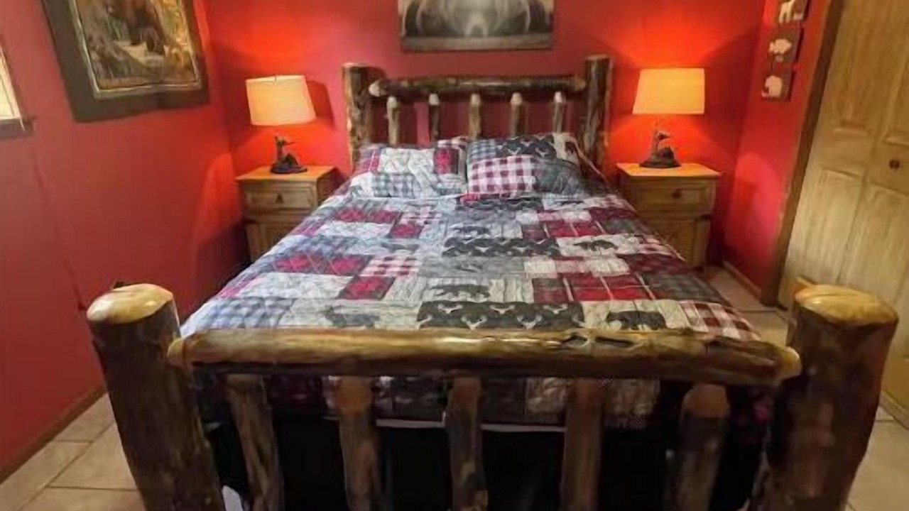 Photo of Bedroom in Compton