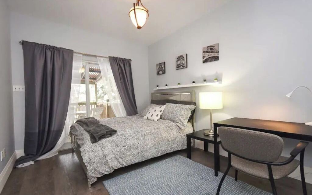 Photo of Bedroom in Thornhill