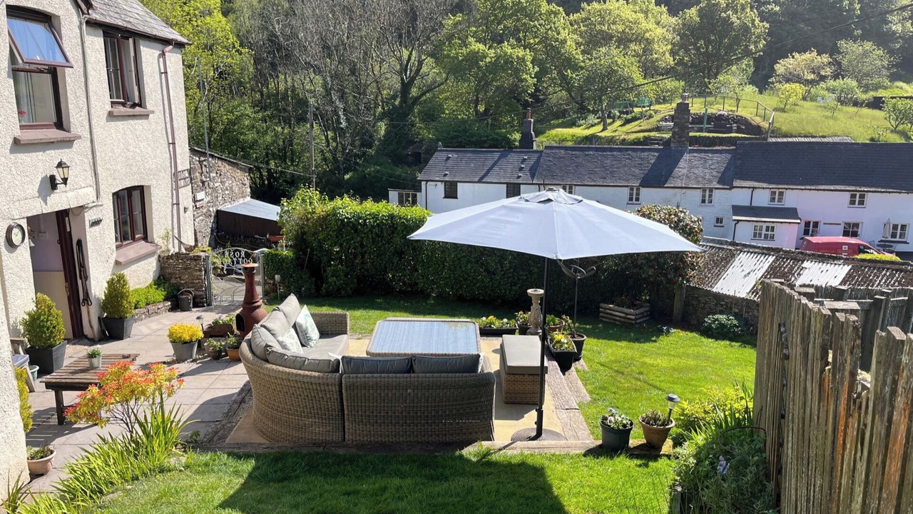 Photo of Others in Lynton