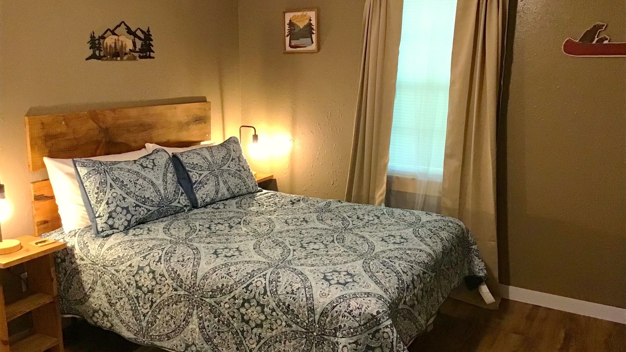Photo of Bedroom in Ozark
