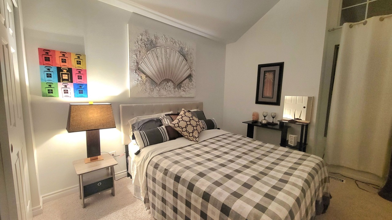 Photo of Bedroom in Covington