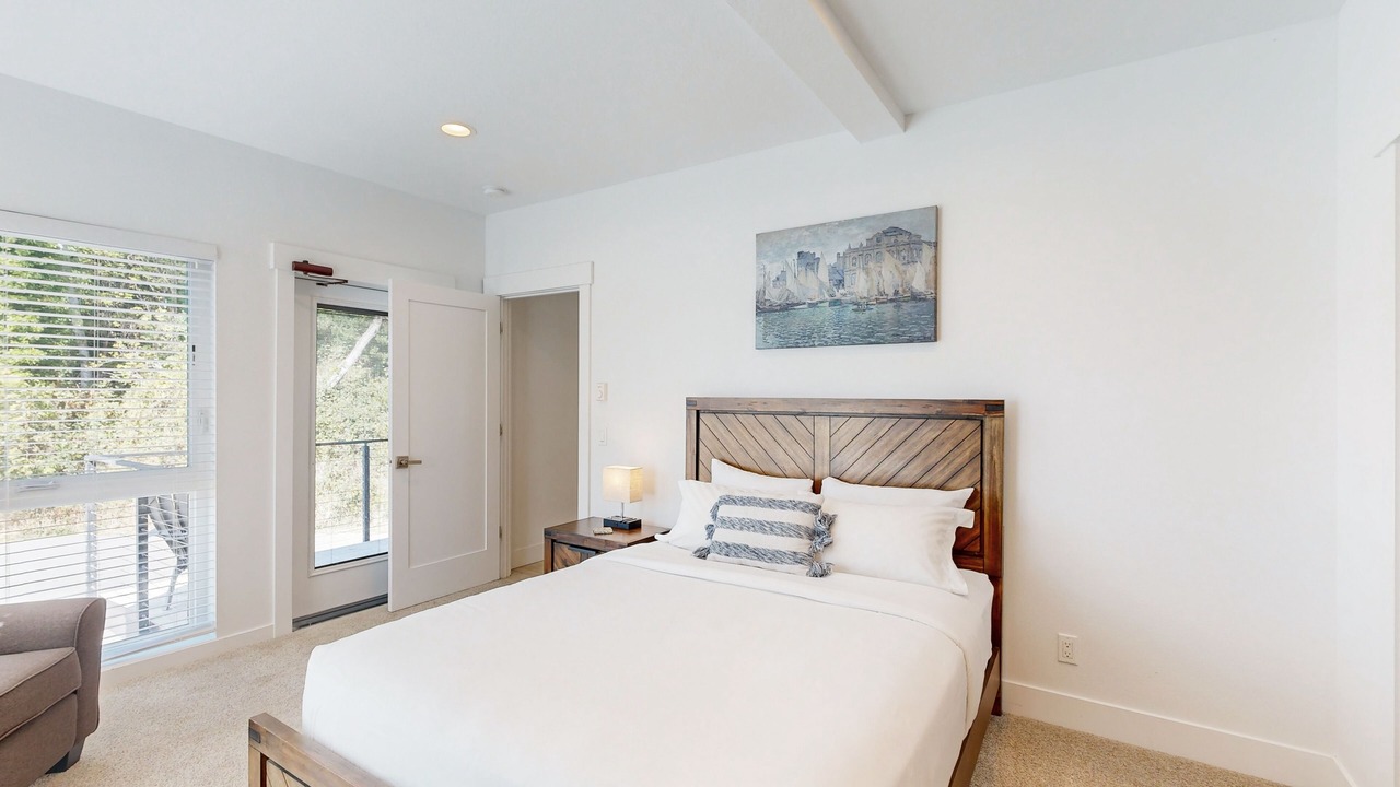 Photo of Bedroom in Gold Beach