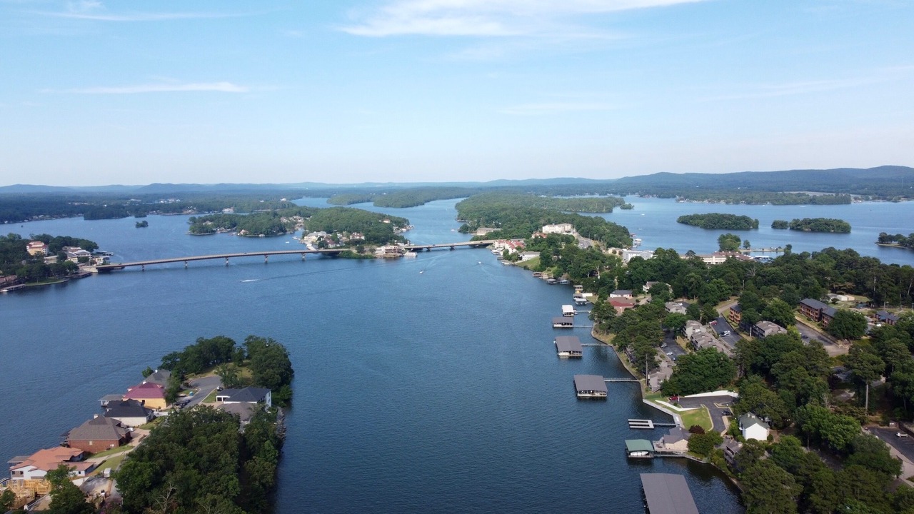 Photo of Outdoor in Lake Hamilton