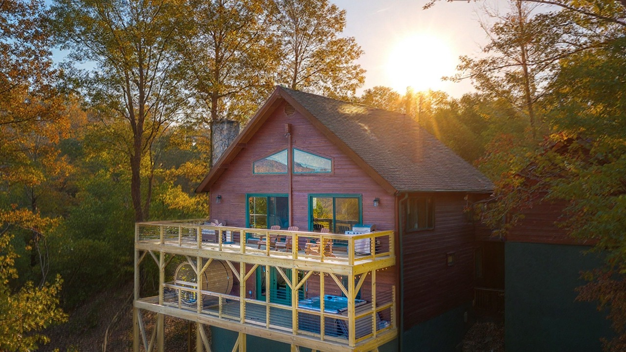 Photo of Bedroom in Beech Mountain