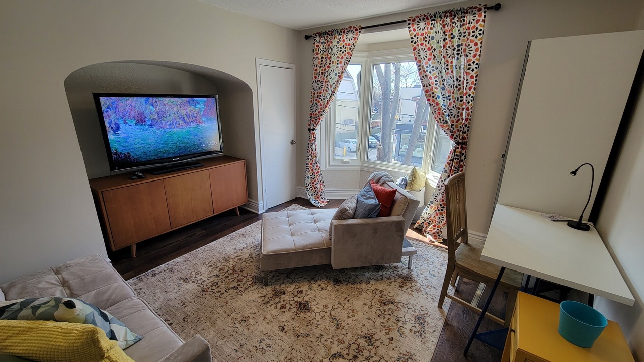 Photo of Livingroom in Blake - Jones