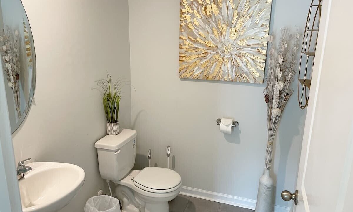 Photo of Bathroom in Port Wentworth