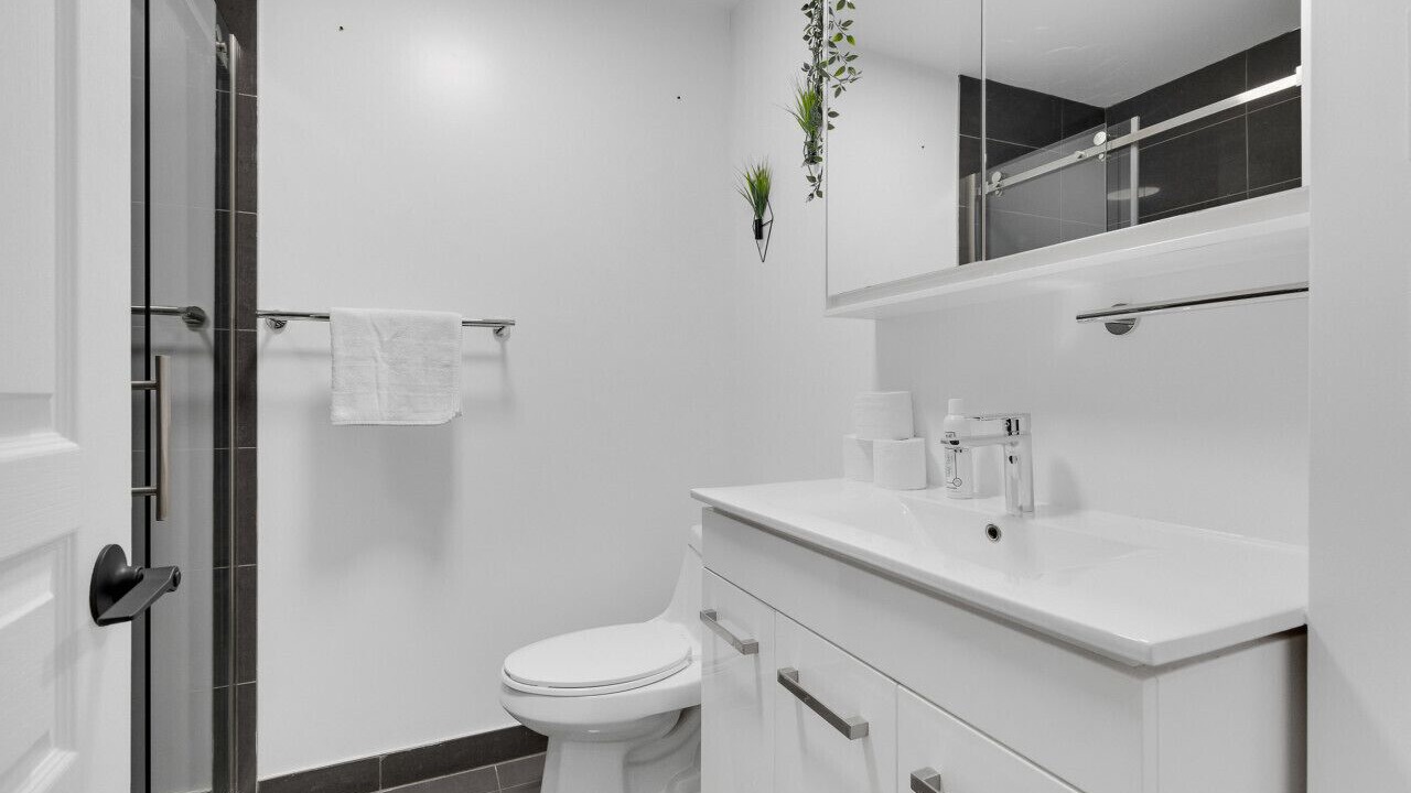 Photo of Bathroom in Milton Park