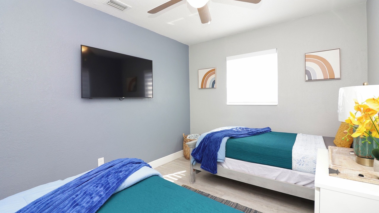 Photo of Bedroom in Miami Gardens