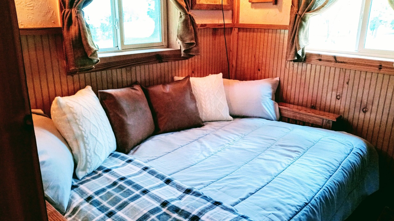 Photo of Bedroom in Adamsville