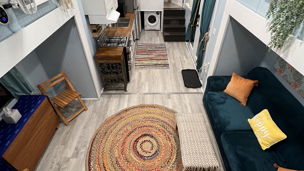 Photo of Livingroom in Seneca