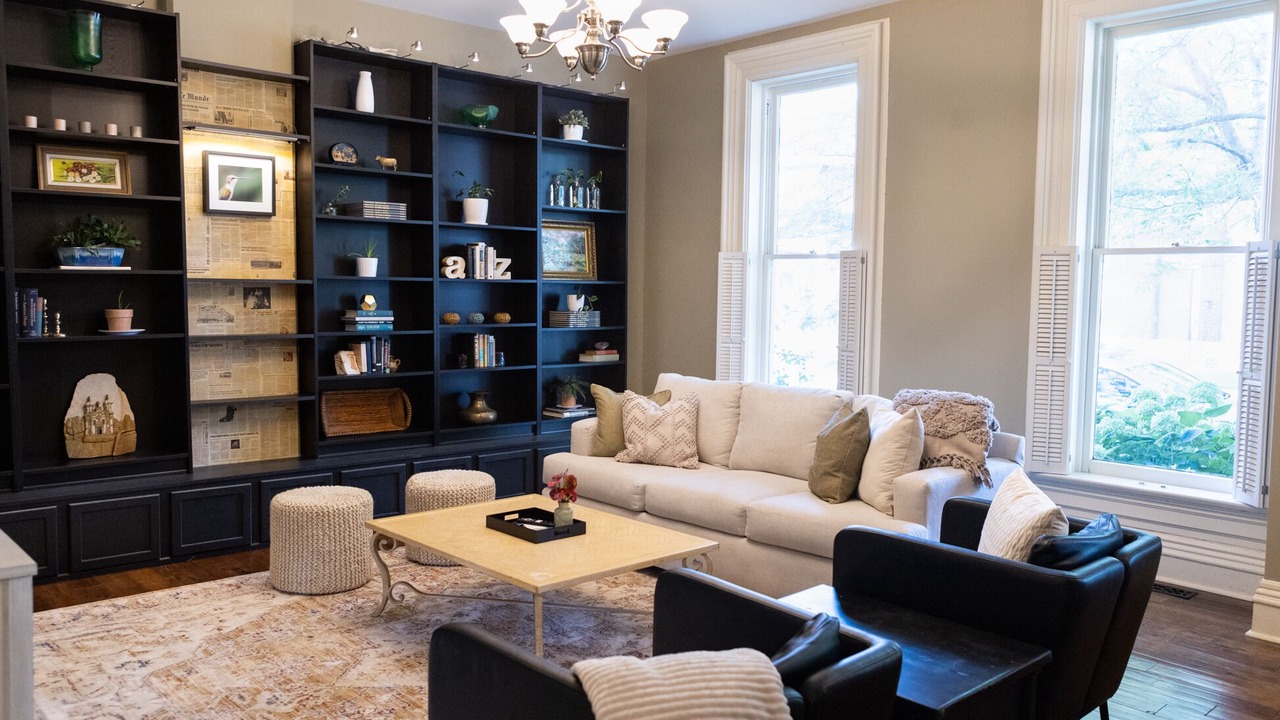 Photo of Bedroom in Downtown Lafayette Historic District