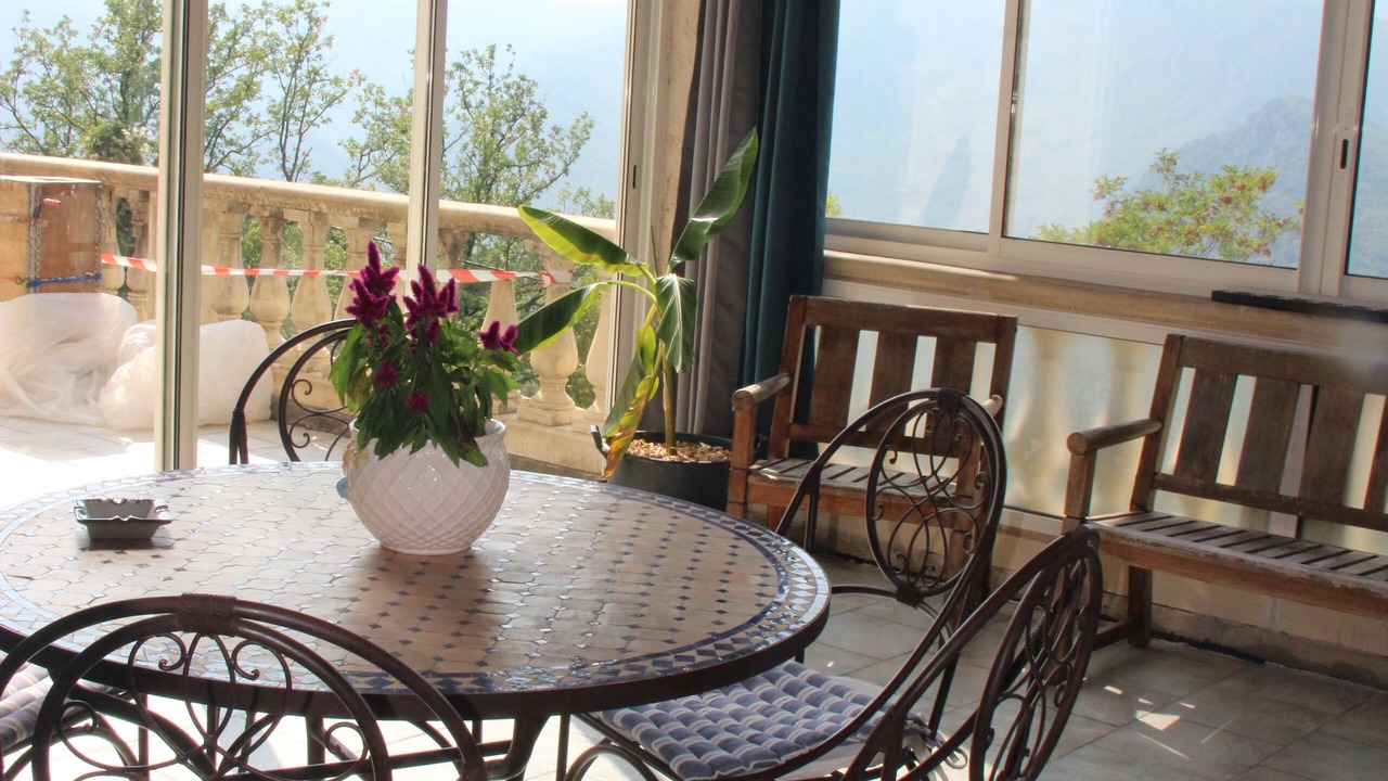 Photo of Others in Gilette