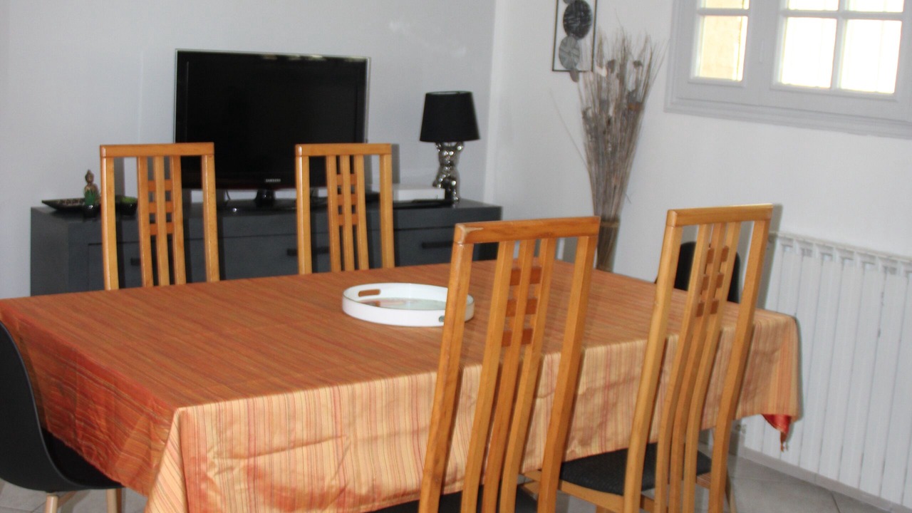 Photo of Others in Gilette