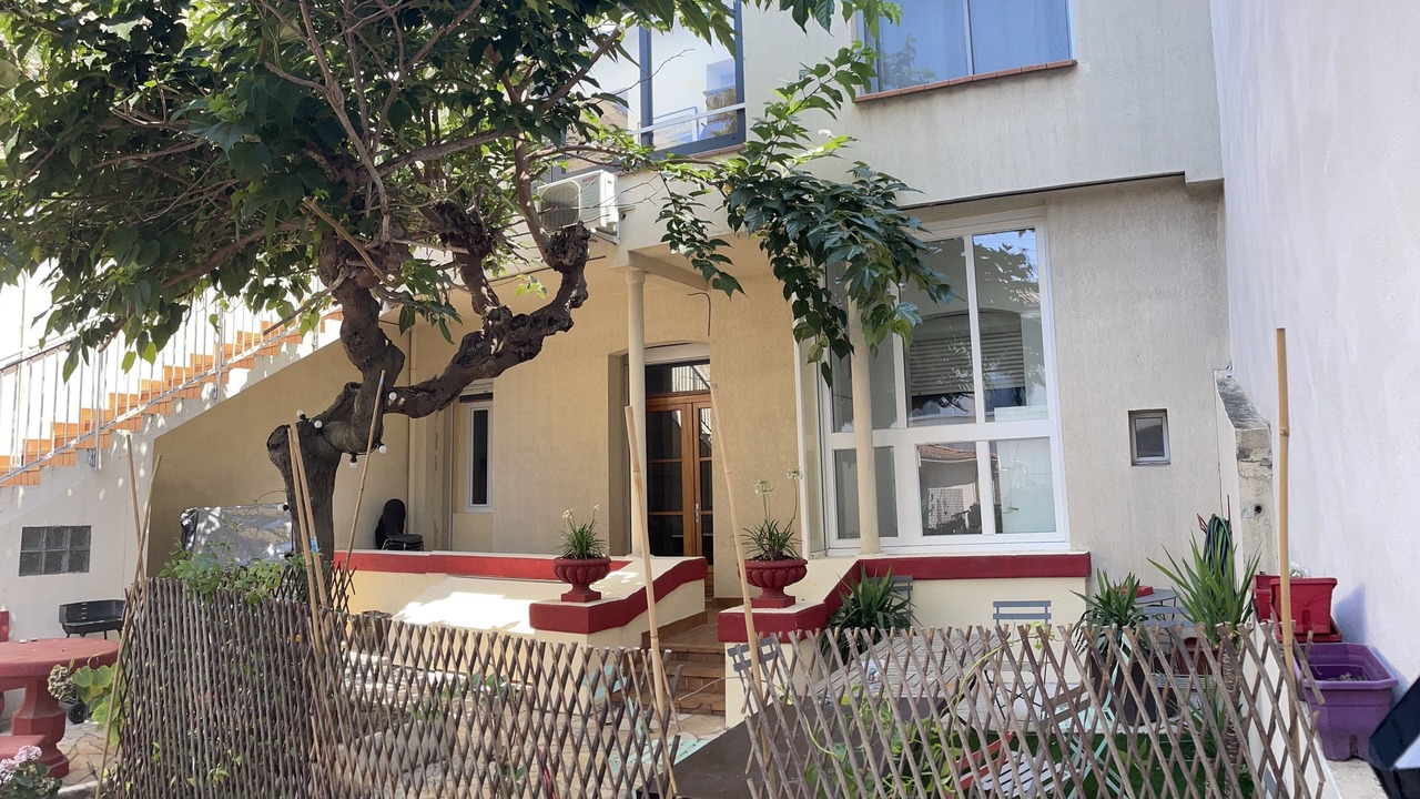 Photo of Patio Balcony in Figuerolles