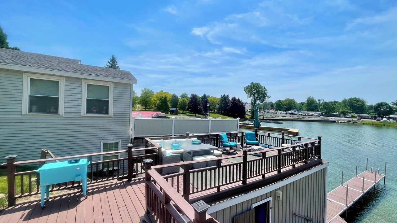 Photo of Patio Balcony in Cape Vincent