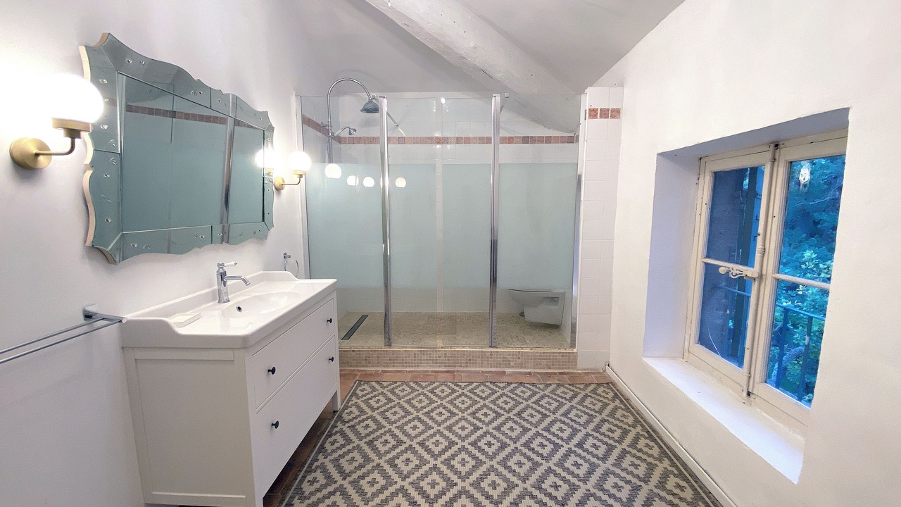 Photo of Bathroom in Le Pontet