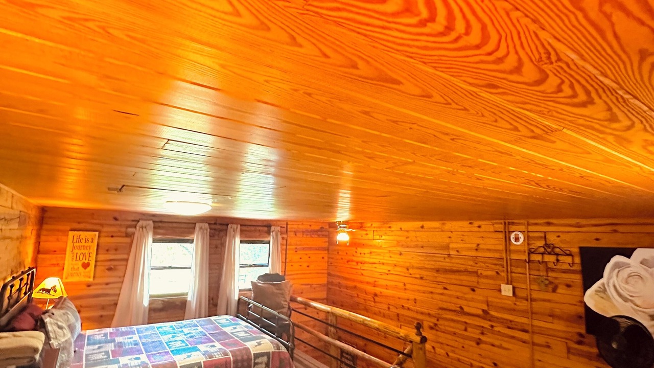 Photo of Bedroom in Ironton