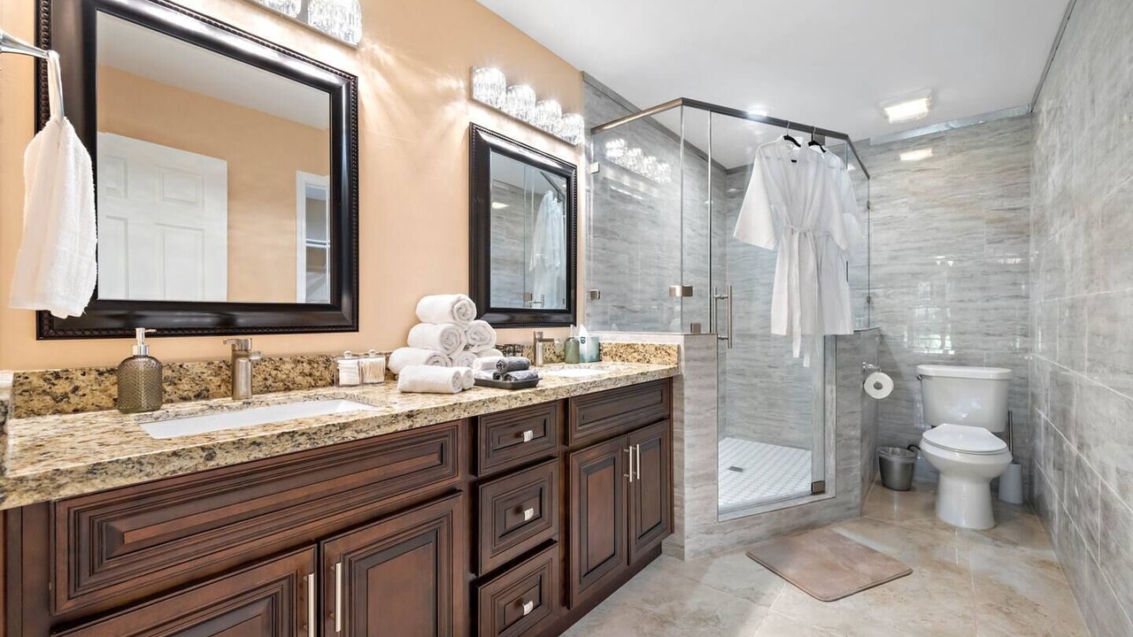 Photo of Bathroom in Ponderosa Forest