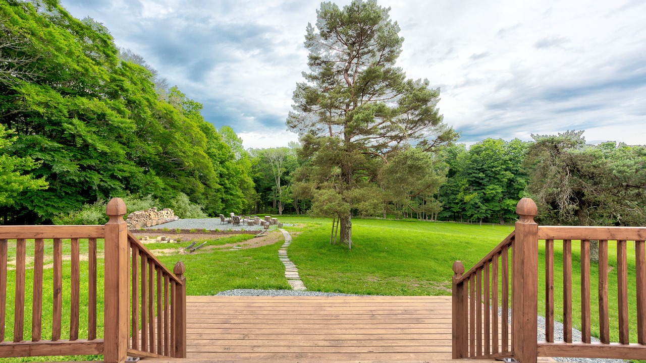 Photo of Outdoor in Swan Lake