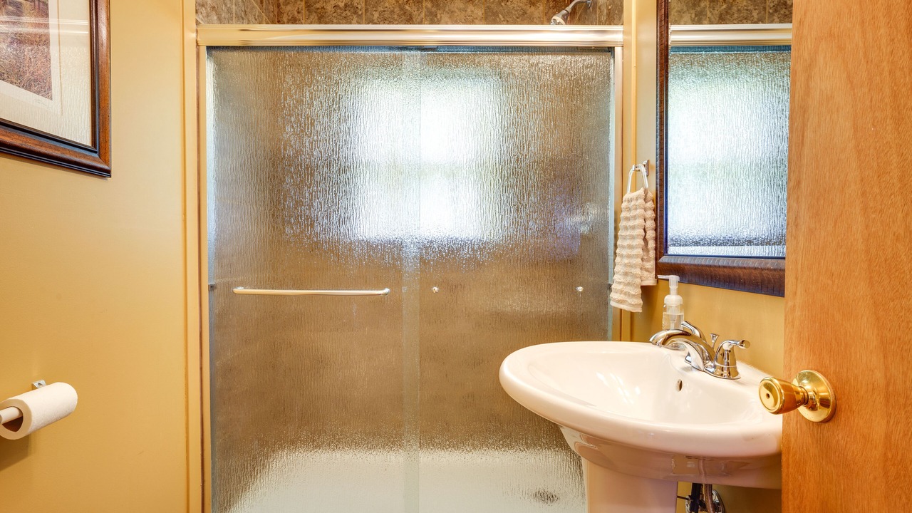Photo of Bathroom in Biggers