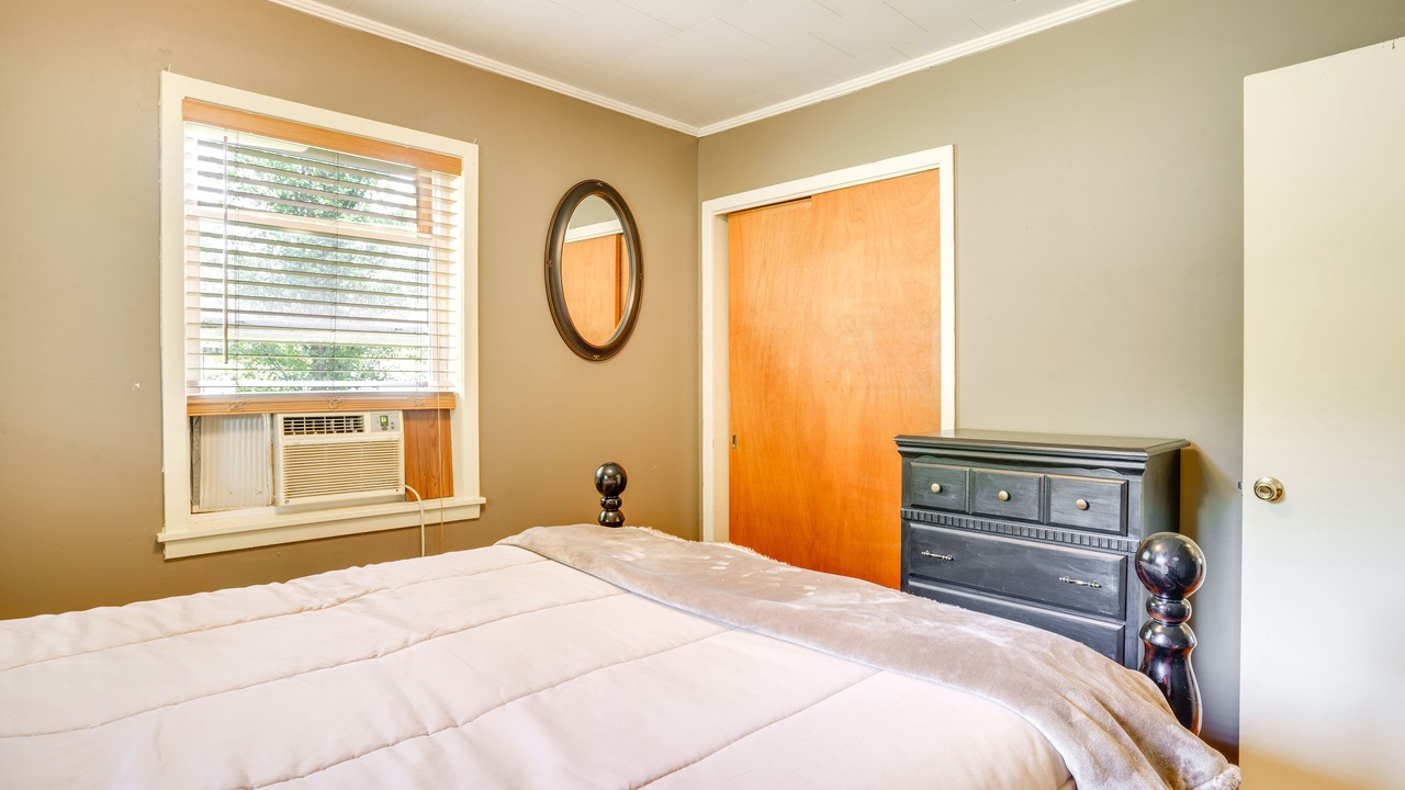 Photo of Bedroom in Biggers