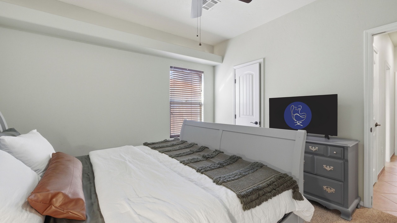 Photo of Bedroom in Alamogordo