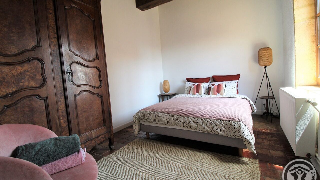 Photo of Bedroom in Cogny