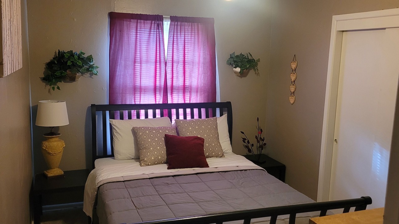 Photo of Bedroom in Central Oklahoma City