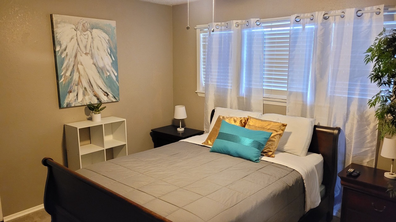 Photo of Bedroom in Central Oklahoma City