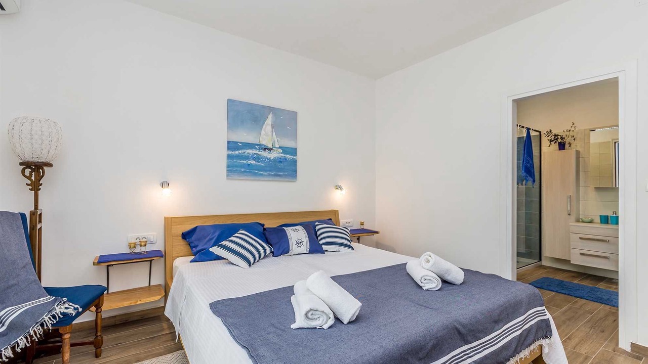 Photo of Bedroom in Gabonjin