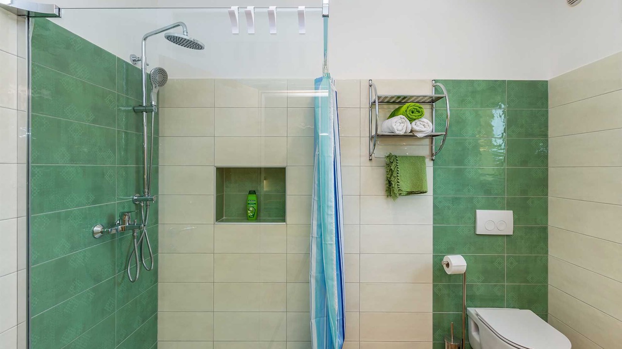 Photo of Bathroom in Gabonjin