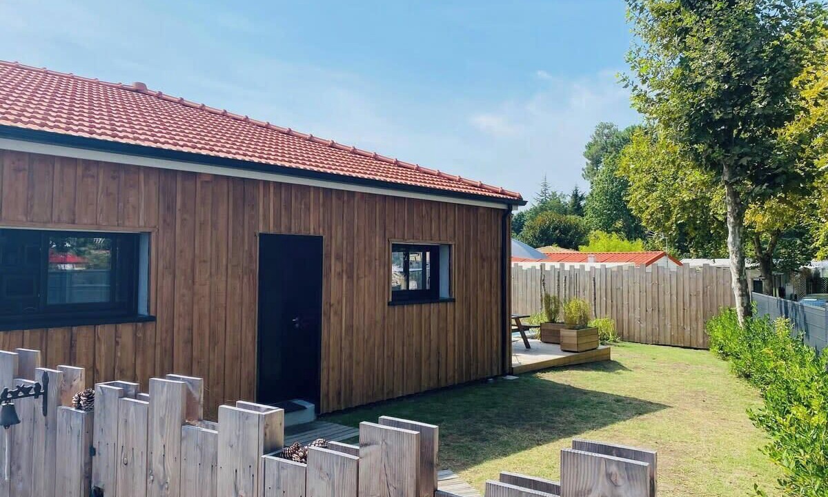 Photo of Outdoor in Ares