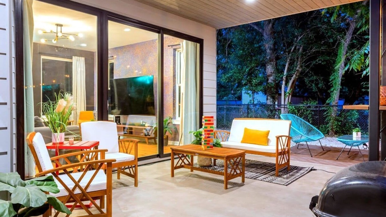 Photo of Outdoor in Govalle