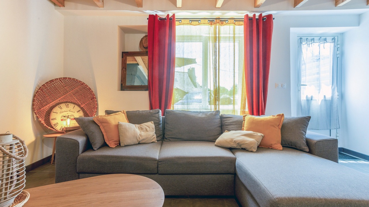 Photo of Livingroom in Plumaudan