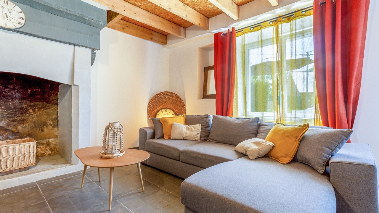 Photo of Livingroom in Plumaudan