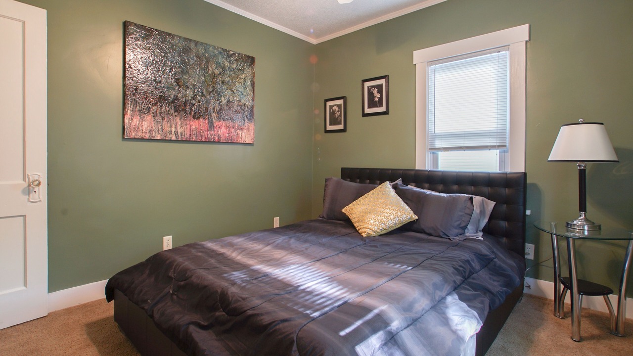 Photo of Bedroom in Benson
