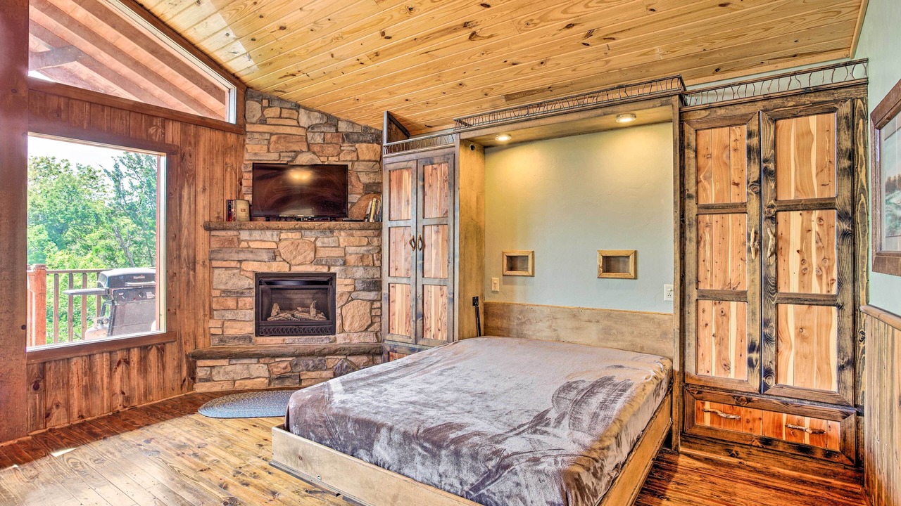 Photo of Bedroom in Caddo County