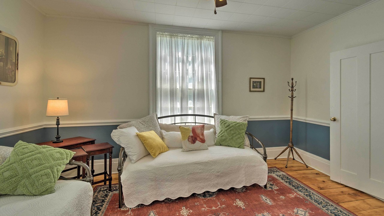 Photo of Livingroom in Sodus Point