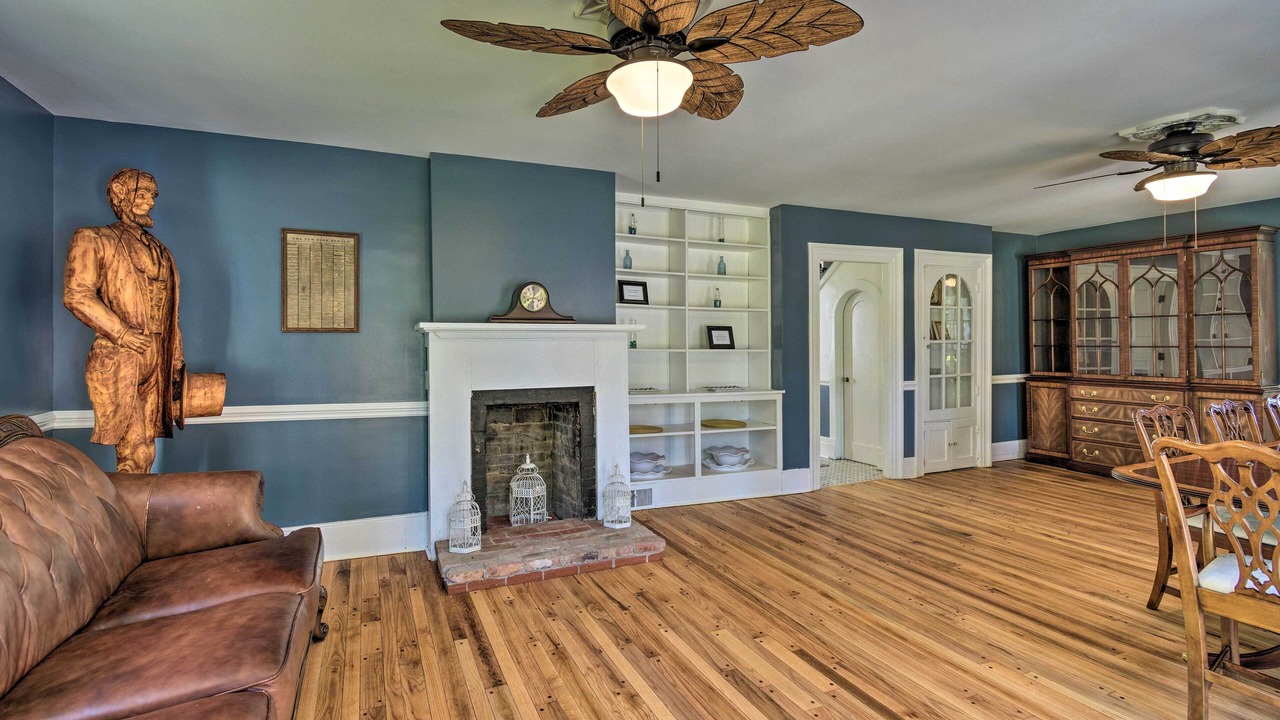 Photo of Livingroom in Sodus Point