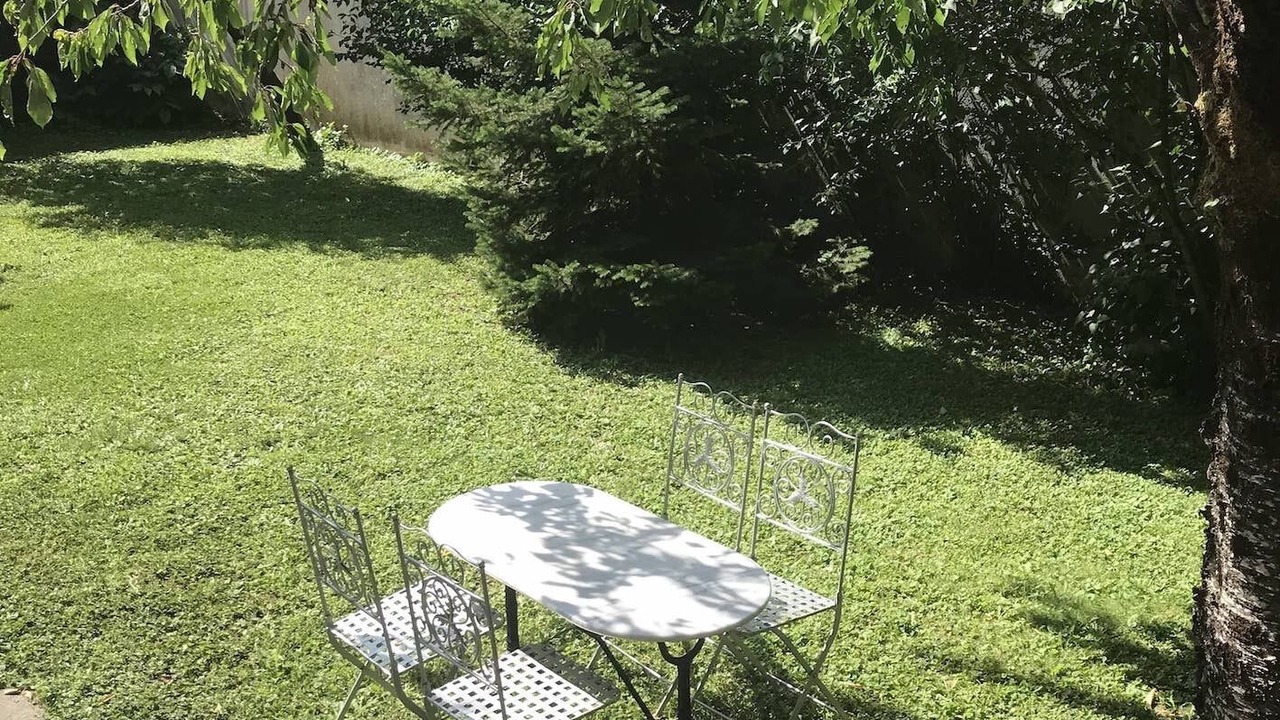 Photo of Outdoor in Brehemont